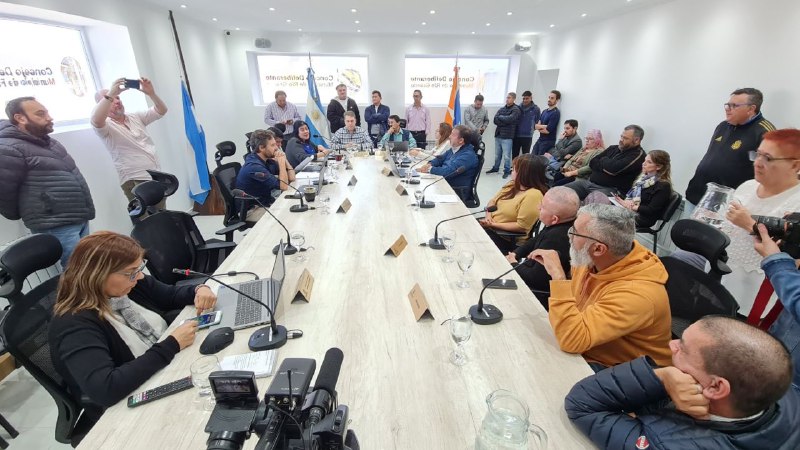 “Nos vamos conformes porque se otorgarán licencias provisorias”