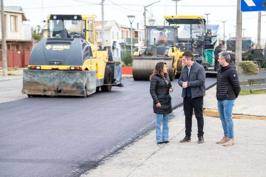 Cuentas ordenadas y récord: 4400 millones en obras públicas municipales