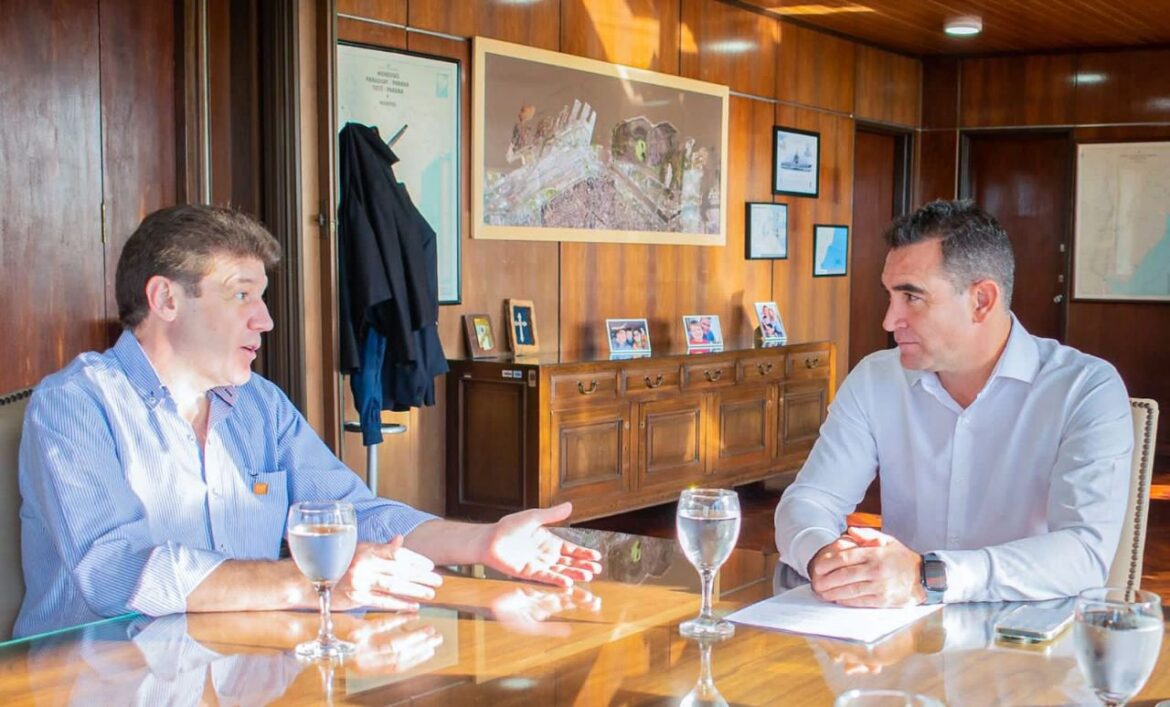 El Gobernador Melella anunció la inversión de 600 millones de pesos para diversas obras en el Puerto de Ushuaia