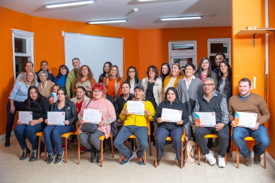 Más de 90 fueguinos aprendieron a leer y a escribir en lo que va del primer semestre del año