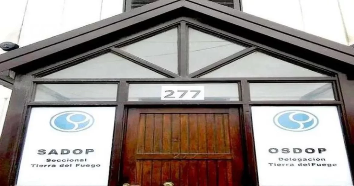 Docentes privados se suman al paro general del 22 de junio