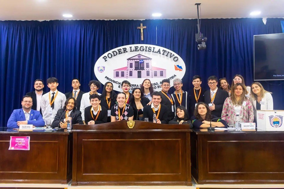 Ya están abiertas las inscripciones para participar de la 14° edición del parlamento juvenil del Mercosur