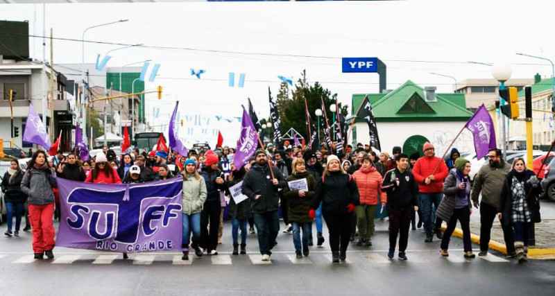 SUTEF refuerza medidas para este viernes:  desobligación y movilización