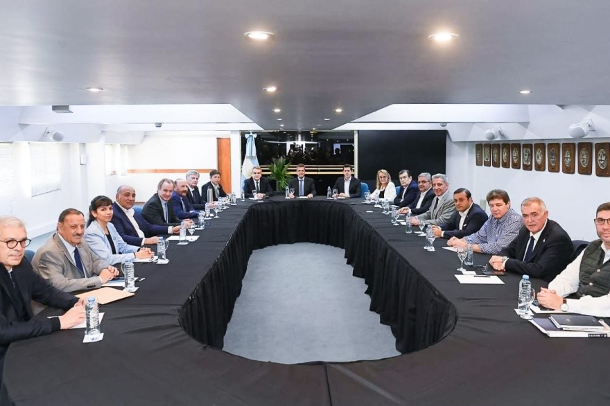 «Los gobernadores reafirmamos el objetivo de un país de esperanza y no de ajuste y represión»