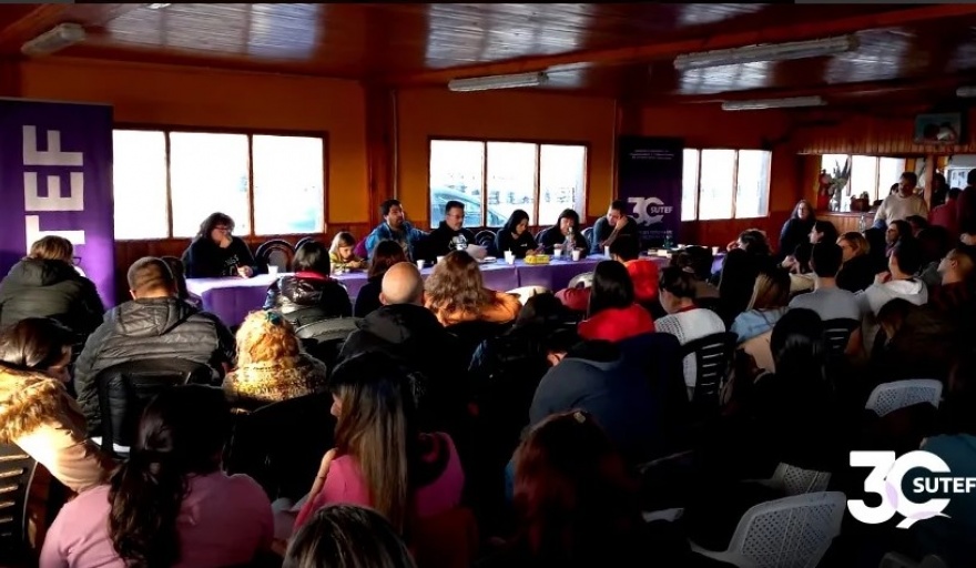 SUTEF rechazó la propuesta salarial y resolvió un paro de 48 horas luego del receso invernal