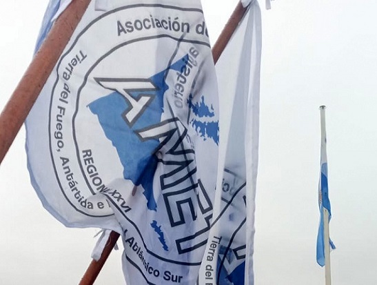 AMET apuntó contra el aumento por decreto del Ejecutivo