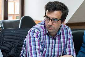 Oscar Riubinos: “queremos plantear soluciones a lo que está mal, no amargura e incertidumbre”