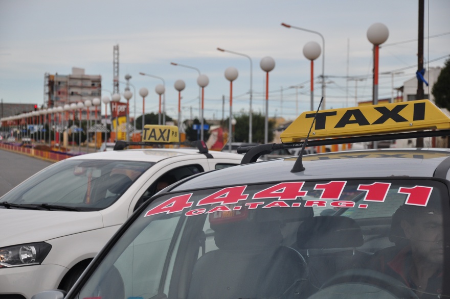 Licencias de taxis y remises: “Hay que bajar las expectativas de que hay una solución mágica”