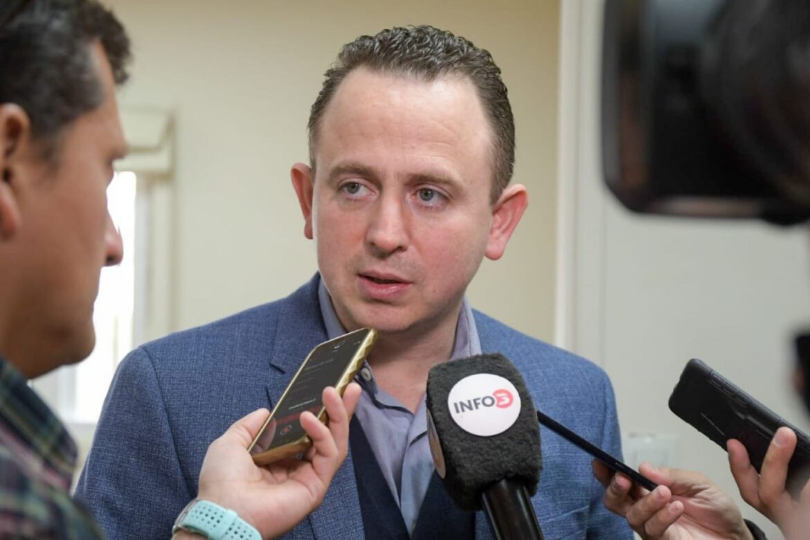 Gastón Díaz: “La voluntad política es entregar más licencias”