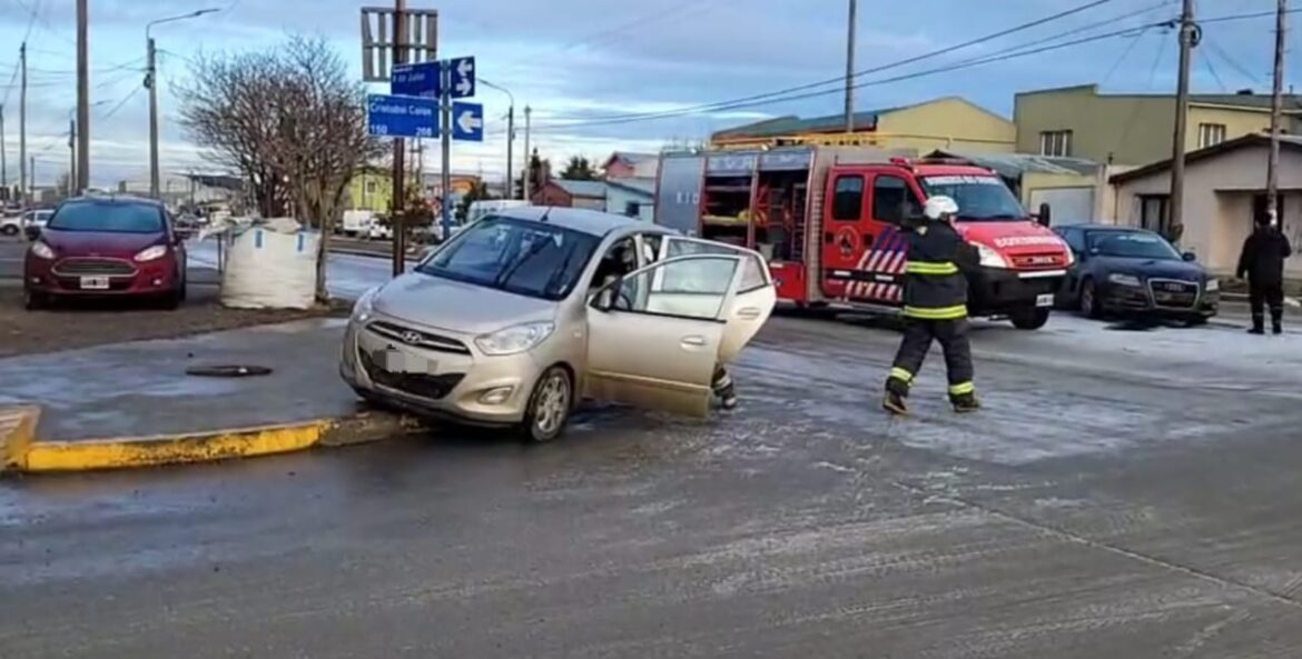Directora del Cono Sur protagonizó accidente de tránsito y debió ser trasladada al Hospital