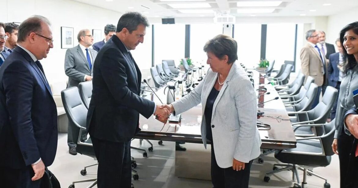 El FMI consideró que la fragilidad de la situación económica argentina se incrementó por la incertidumbre electoral