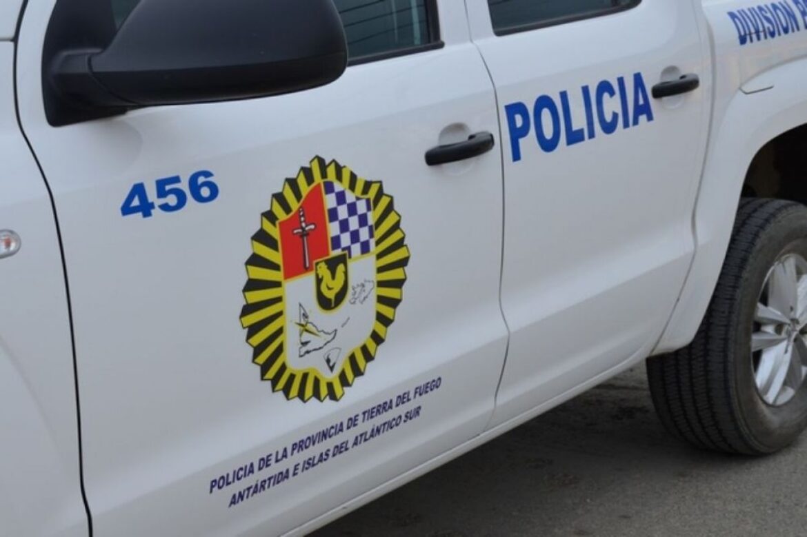 La policía investiga un grupo de WhatsApp que organiza saqueos en Río Grande