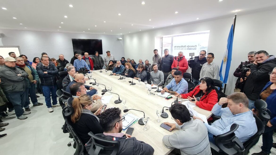 Laly Mora dijo que no descarta la posibilidad pensar en una reforma de la Carta Orgánica