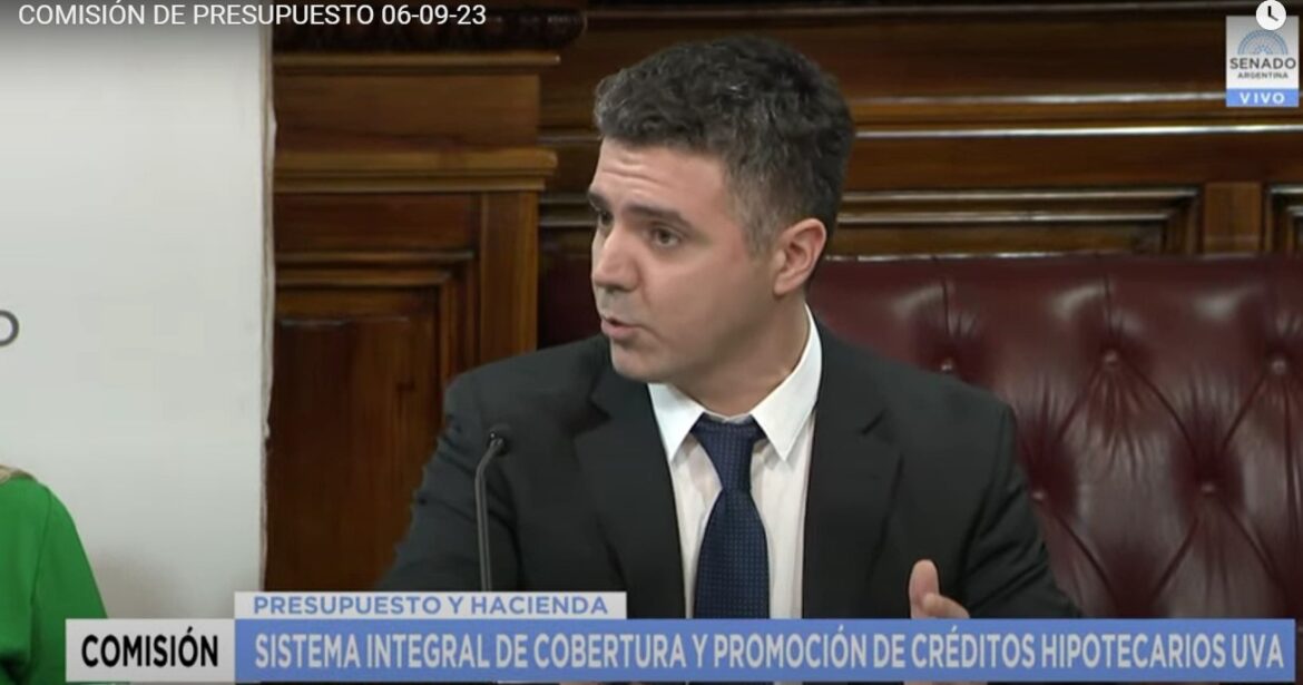 Créditos UVA: El Dr. Rubio expuso en el Senado de la Nación