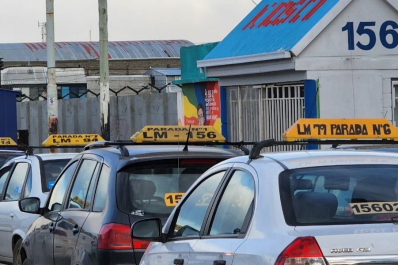 La Cámara de Comercio recibió a taxistas y remiseros: “Vemos la justeza de los reclamos”