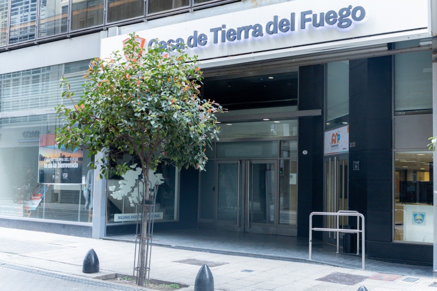 Habilitan a Casa Tierra del Fuego para la realización de trámites de DNI y pasaportes