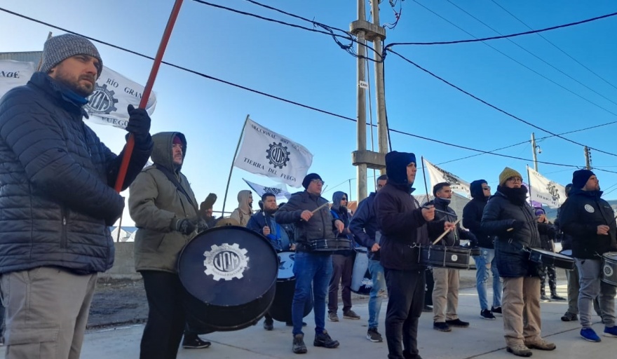 Decretan la conciliación obligatoria por los despidos en IATEC