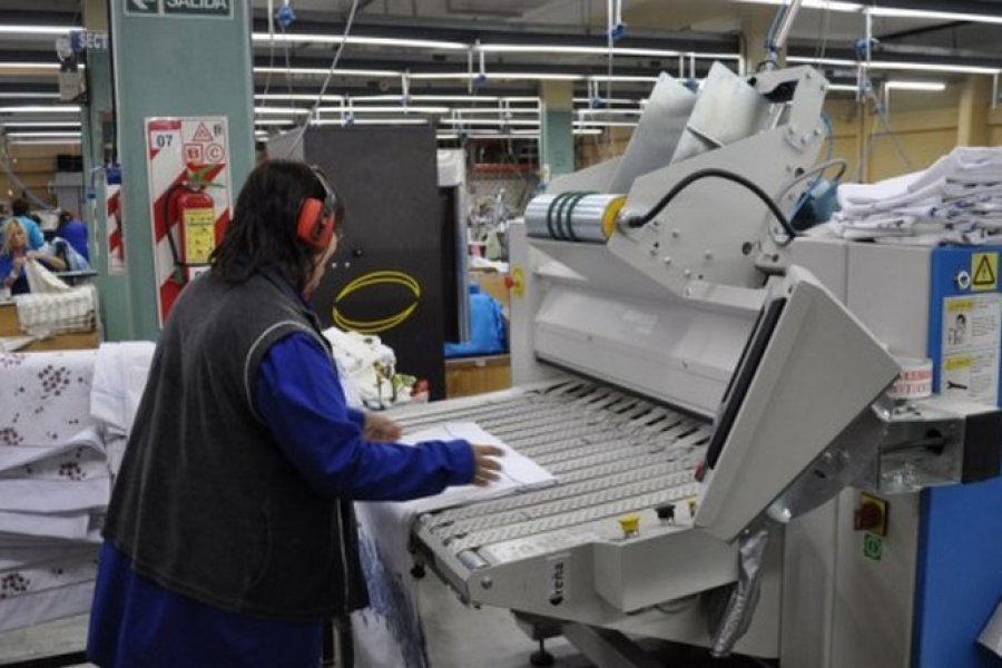 Preocupación en la industria textil fueguina por la rebaja de aranceles y la incertidumbre en los beneficios fiscales