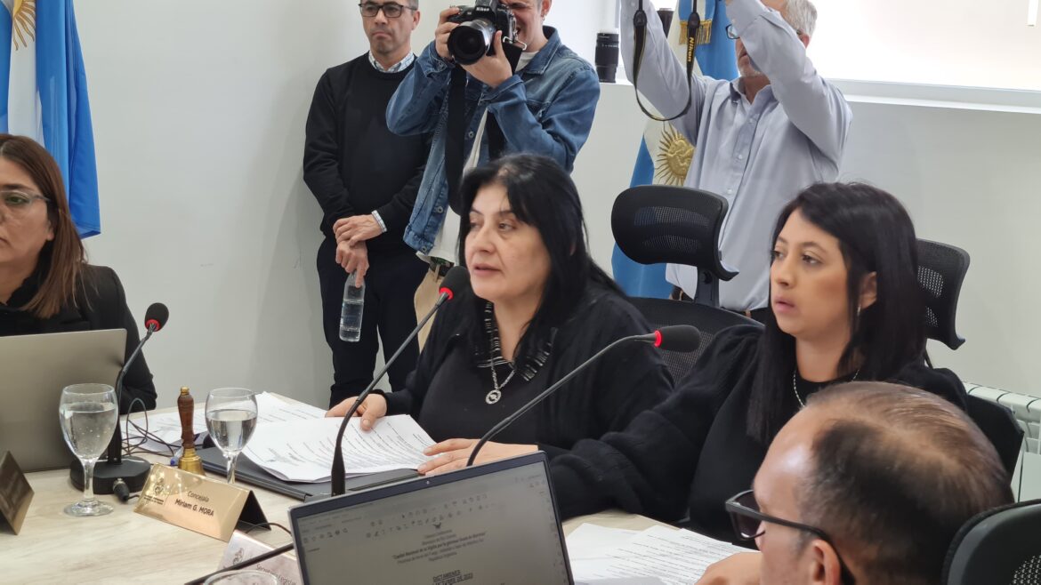 Concejales aprobaron la extensión de la venta de bebidas alcohólicas hasta las 00.00 horas