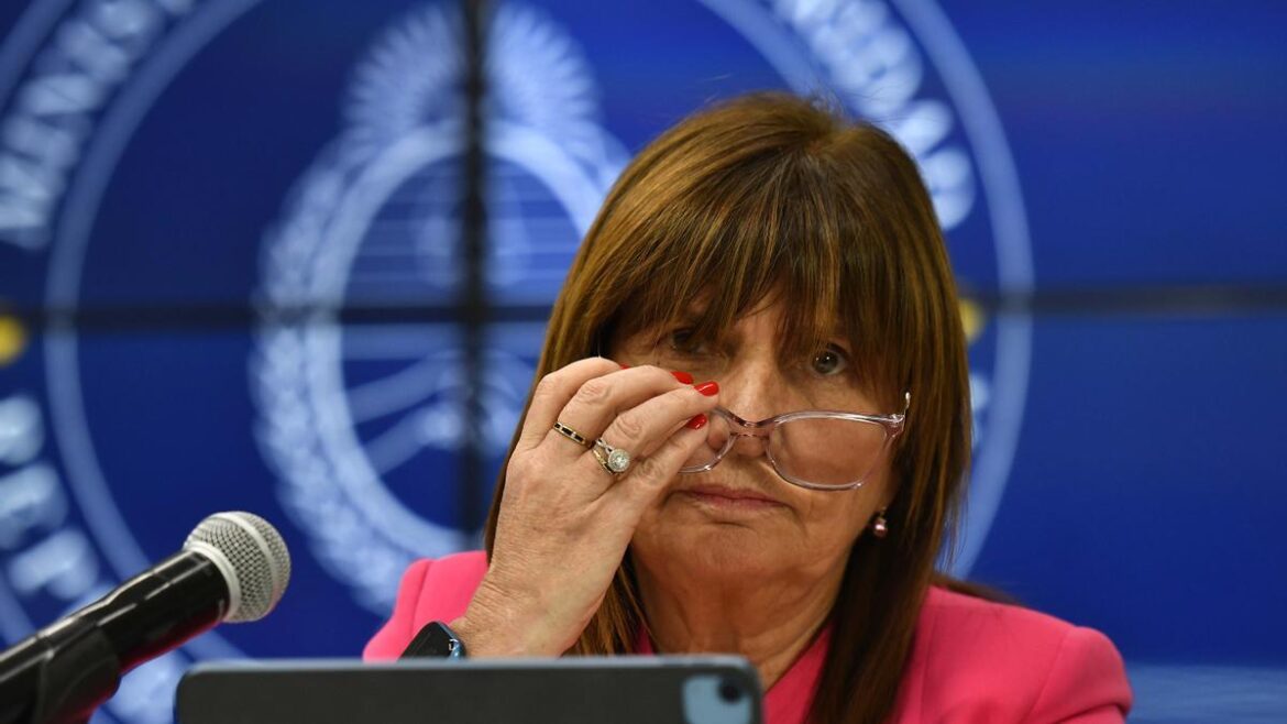 Bullrich dio a conocer cómo será el protocolo antipiquetes