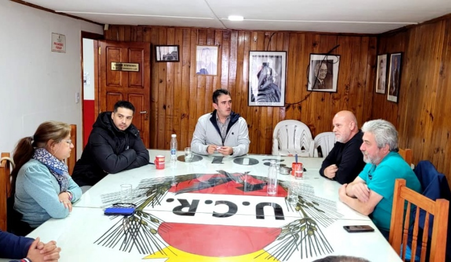 La CGT se reunió con la UCR y se expresó acompañamiento para el 24