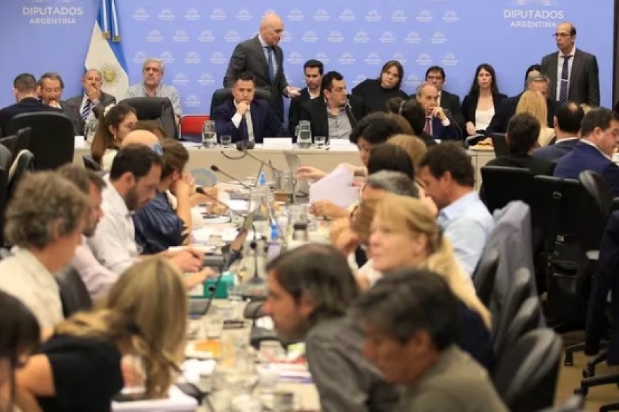 Punto por punto, los principales cambios que le hicieron al nuevo texto de la ley ómnibus