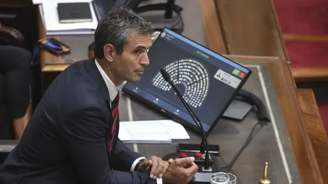 Tras la aprobación en diputados: Cuáles son los próximos pasos de la ley ómnibus en el Congreso