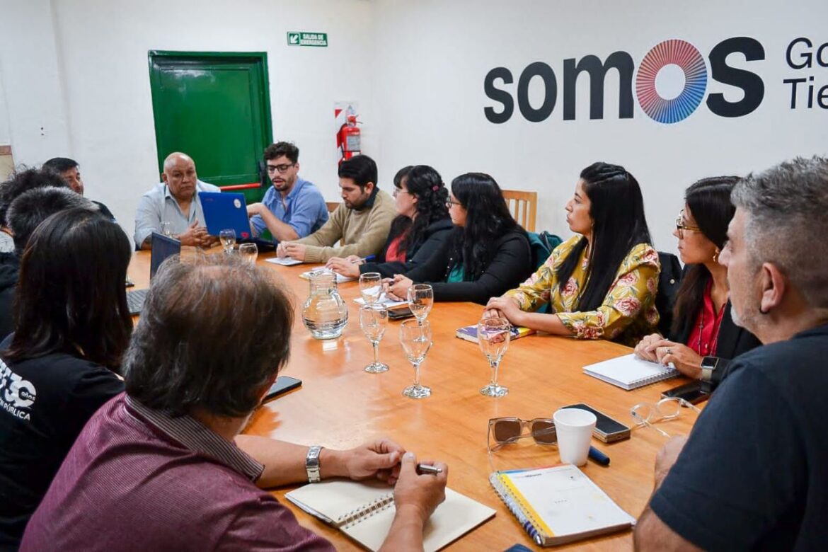 Paritaria docente: El ministro lópez silva destacó un inicio «sumamente respetuoso y de diálogo»