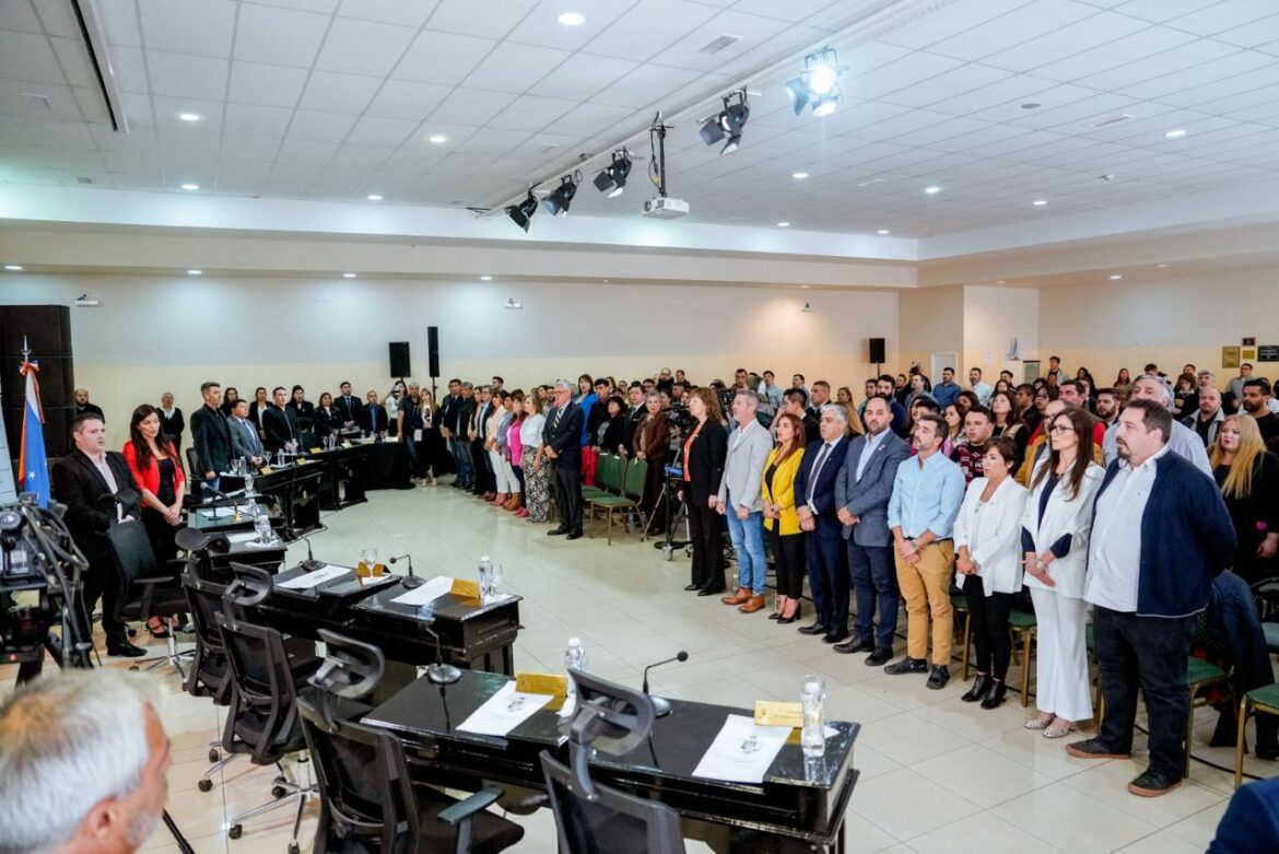 Gobierno acompañó la apertura de sesiones ordinarias del concejo deliberante