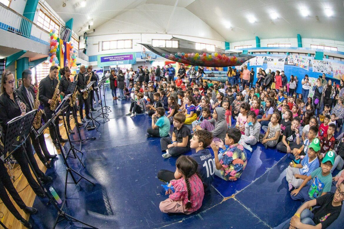 Más de mil niños y niñas disfrutaron de las colonias municipales