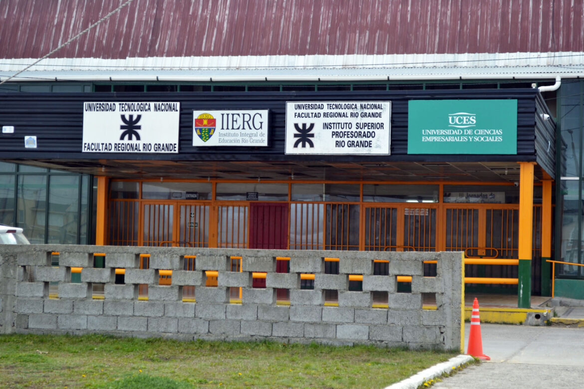 Comunicado para los alumnos recursantes de la UTN regional Tierra del Fuego