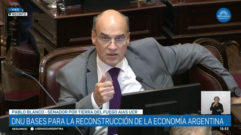 DNU: Blanco acusó a Milei de actuar “como un emperador, un rey”