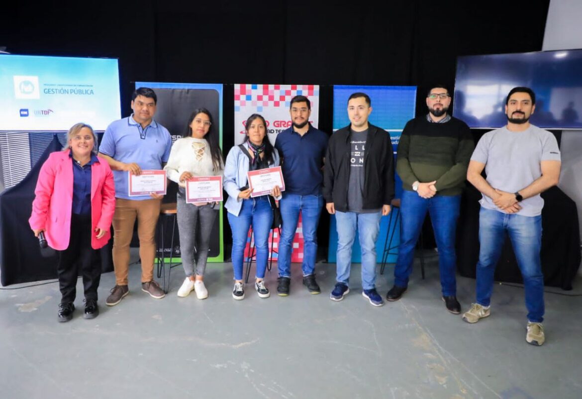 Nuevos egresados con más herramientas para su futuro