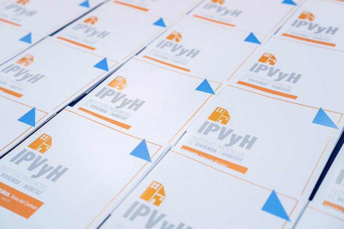 EL IPVYH COMENZÓ CON LA OPERATORIA ESPECIAL PARA ENTREGAR LOTES CON SERVICIOS A DOCENTES Y PROFESIONALES DE LA SALUD Y LA SEGURIDAD