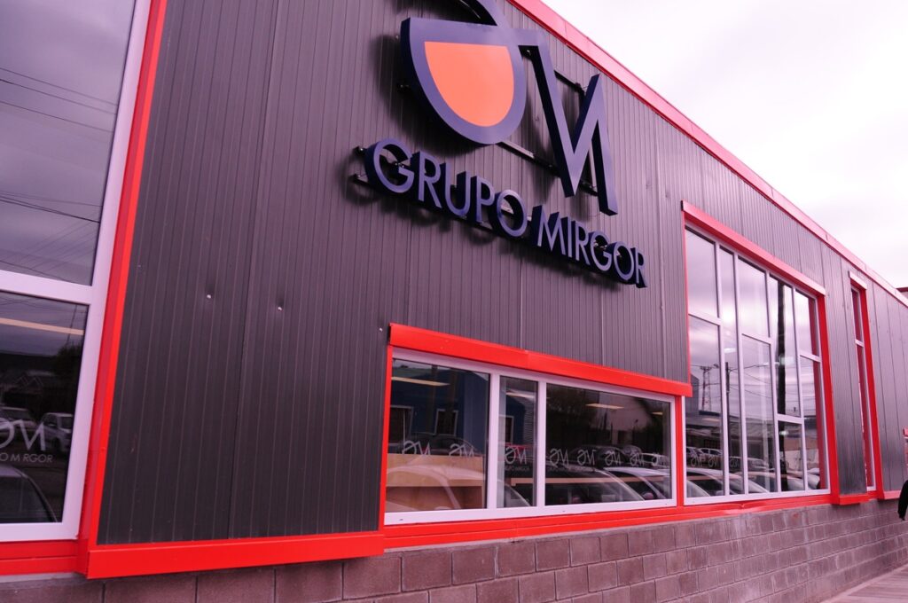 “Somos 1200 personas que nos hemos quedado sin trabajo”