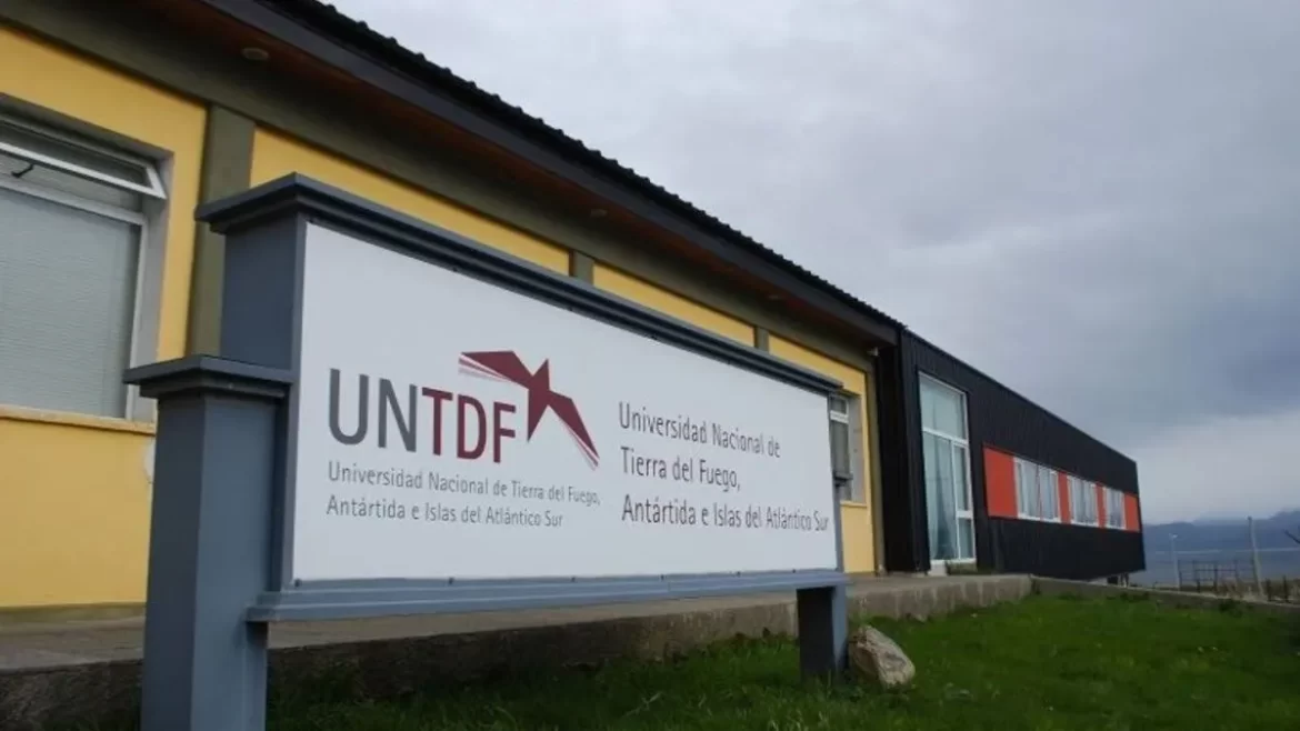 «Estamos sufriendo una quita del 150% de nuestro presupuesto»