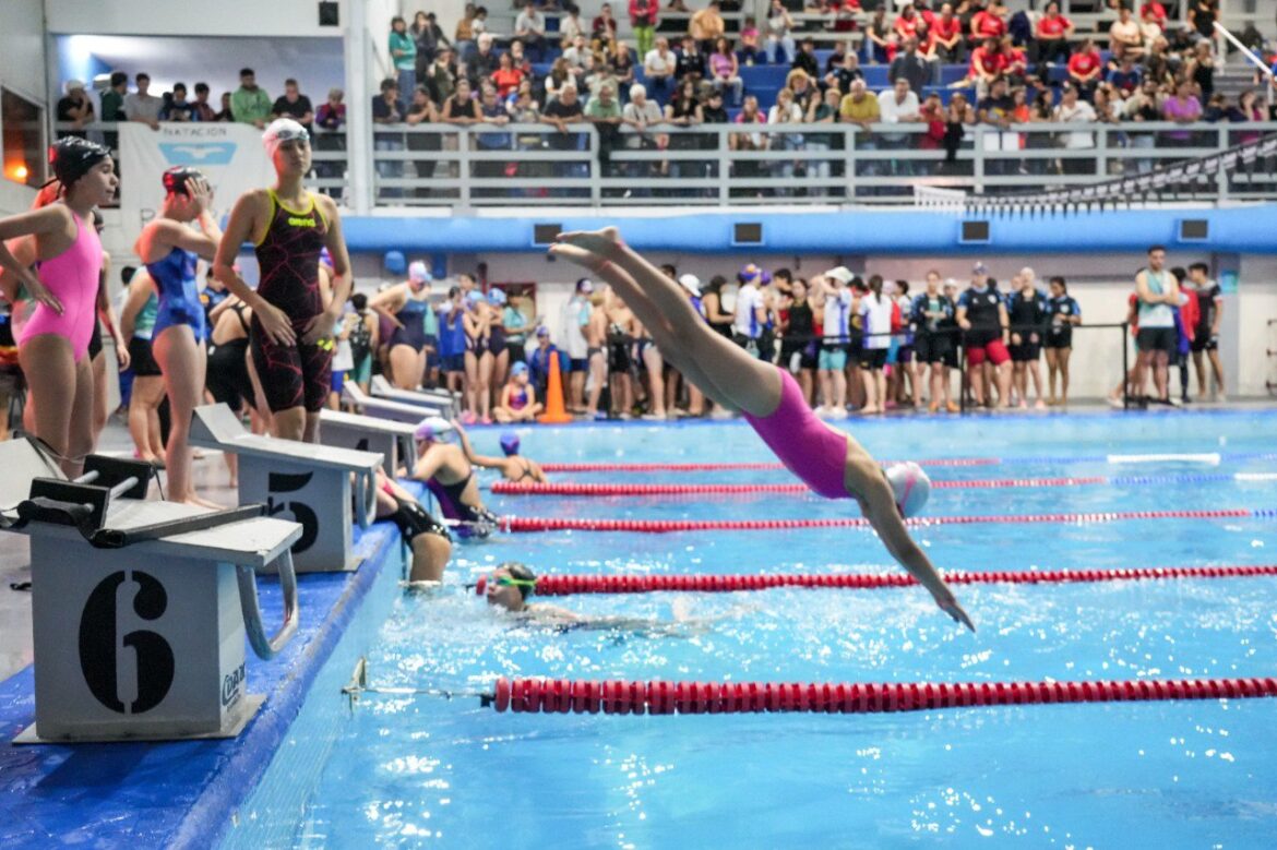 Exitosa primera fecha del circuito Patagónico de Natación