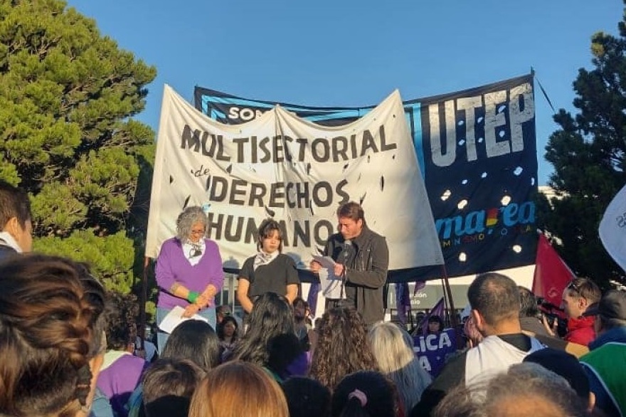 Rechazo a la Ley Bases: Convocaron a una concentración para este 1° de Mayo en Río Grande