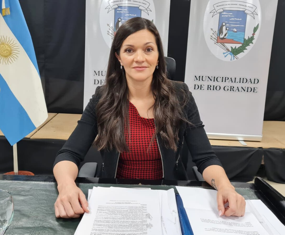 Ley Bases“Desde la demagogia y el desconocimiento vuelven a atacar al pueblo fueguino”