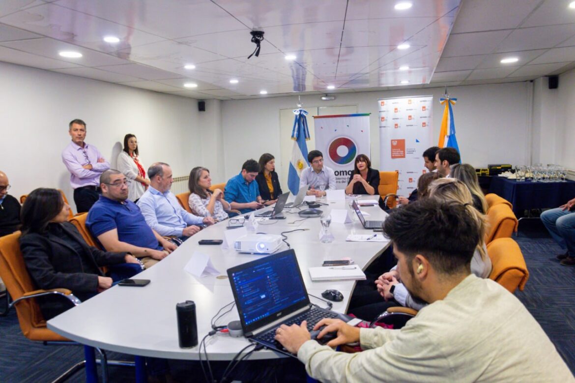 El Gobierno concretó el encuentro con la  Comisión del Área Aduanera Especial