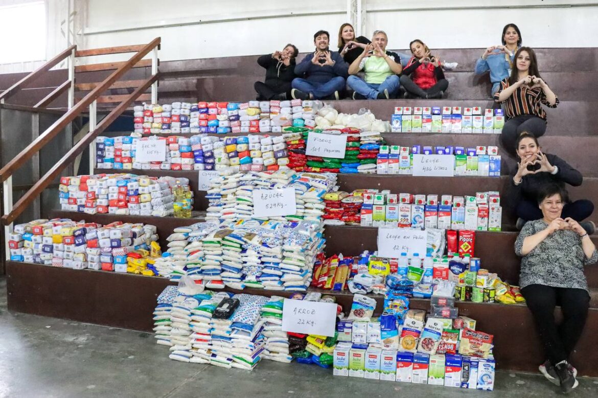 Se reunieron más de 2.000 kilos de alimentos para «Corazones solidarios»