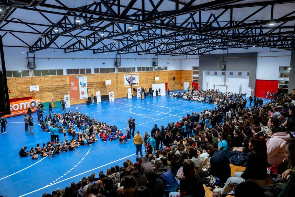 La comunidad educativa compartió la inauguración del “Polideportivo María Auxiliadora” en Río Grande