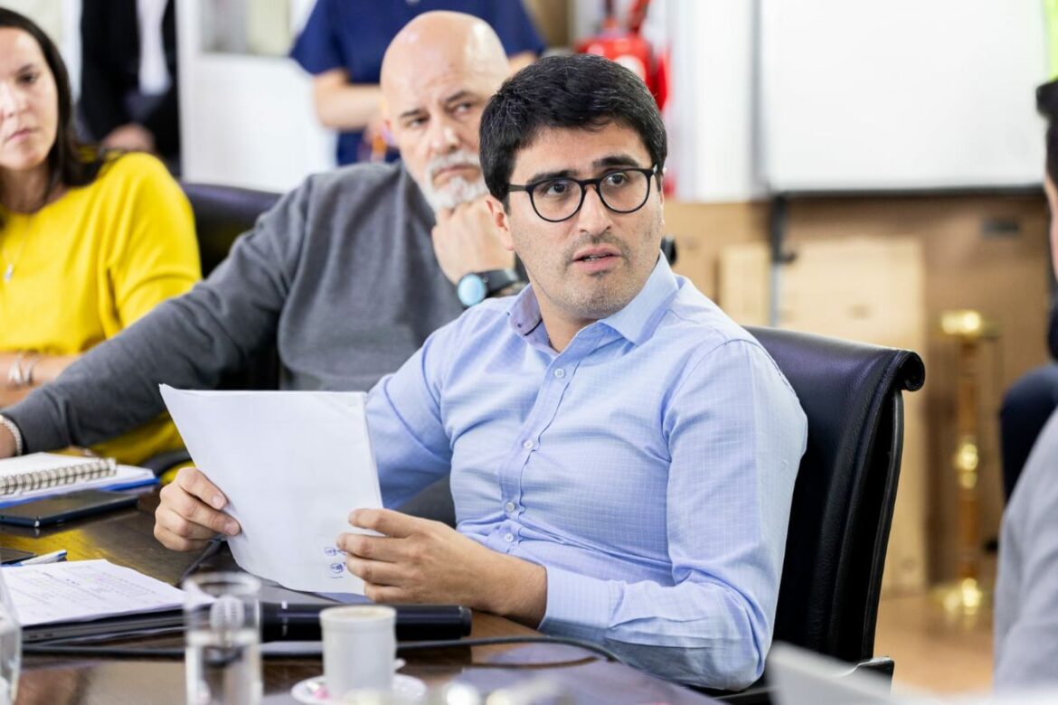 «Bahamonde aclaró que la nueva actualización de importes en ingresos brutos “no es un incremento de impuesto”.»