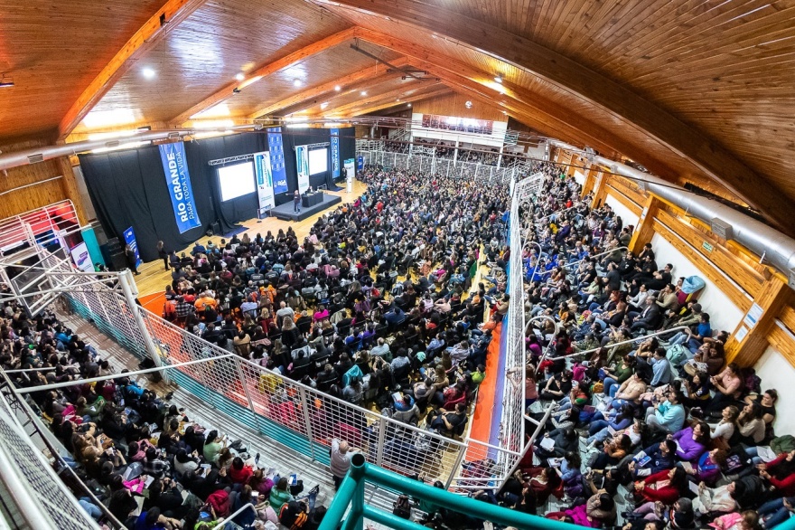 Anuncian para septiembre el segundo curso provincial de formadores en prevención de suicidio en Río Grande