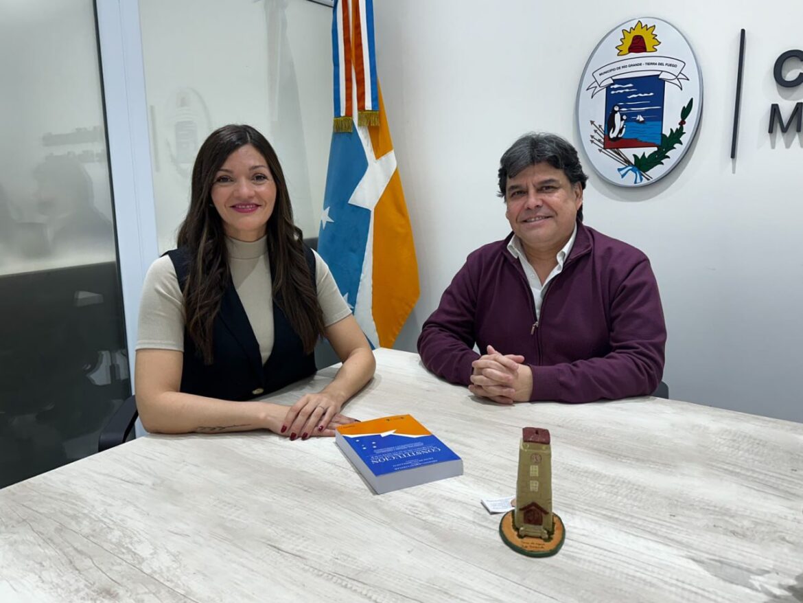 Zamora y Araujo compartieron la preocupación por el estado de la Ruta en San Sebastián y puestos fronterizos