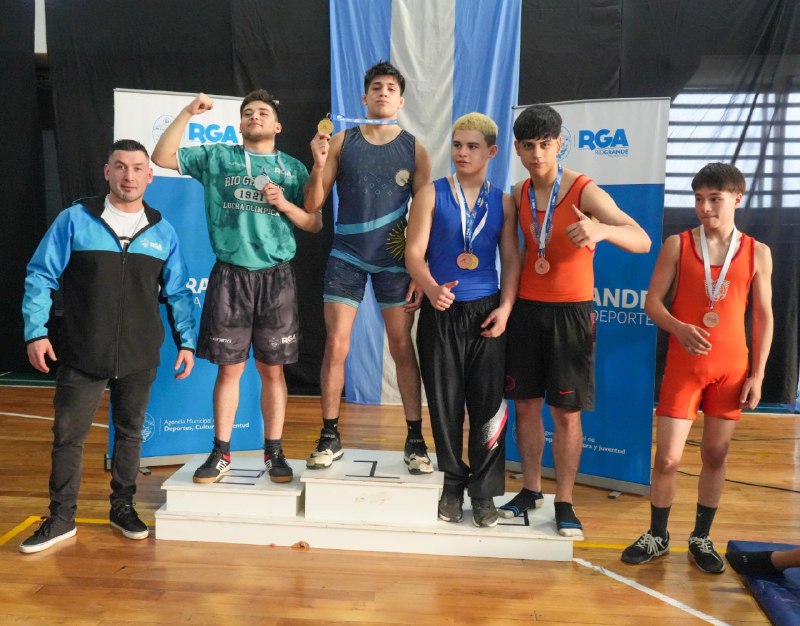 Río Grande tuvo su primer torneo de lucha olímpica