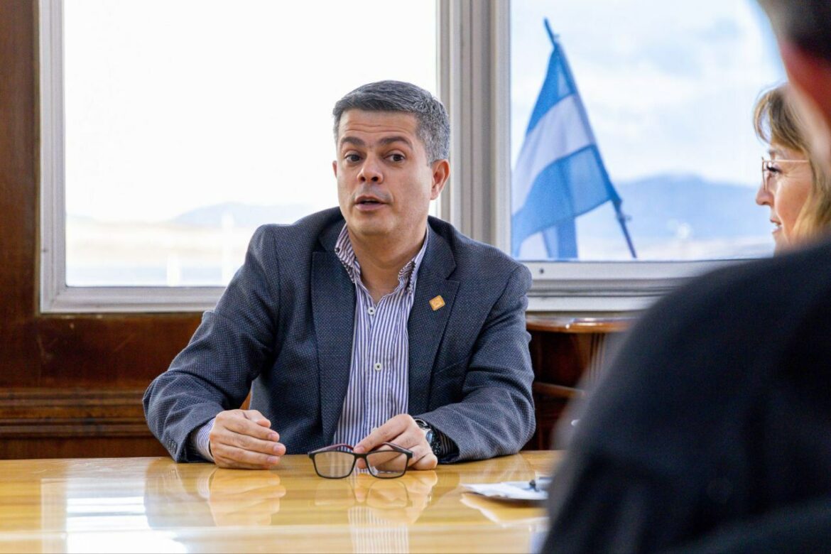 El gobierno de la provincia llevará a leolabs a la justicia para su disolución.