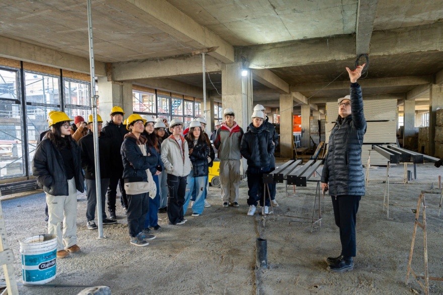 Estudiantes de escuelas técnicas recorrieron la obra de ampliación del Hospital de Ushuaia