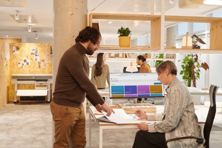 HP Print AI: La primera experiencia de impresión inteligente que promete transformar la industria