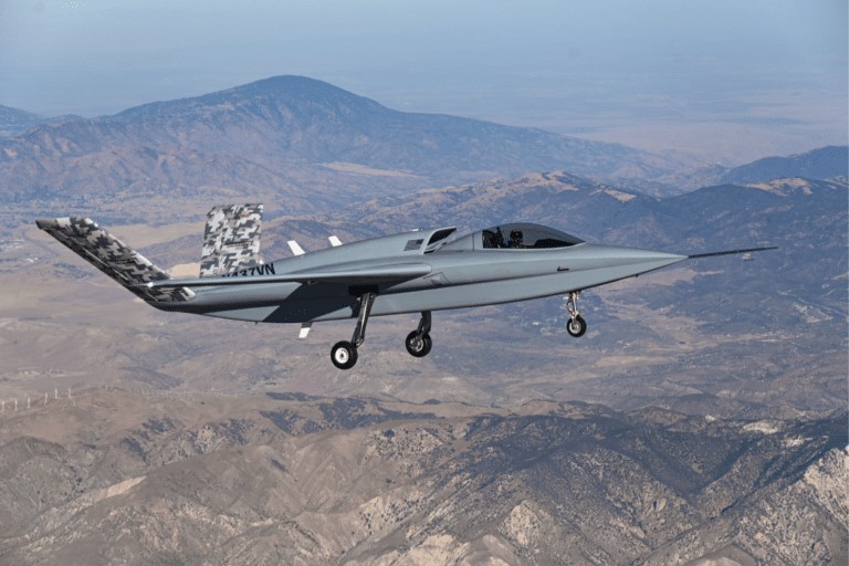 EE.UU. revoluciona la tecnología militar con el desarrollo de un avión desechable autónomo